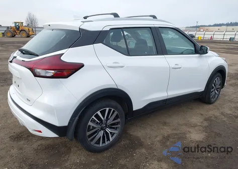 2021 Nissan Kicks Sv Xtronic Cvt из США, поврежденный, VIN 3N1CP5CV0ML539727